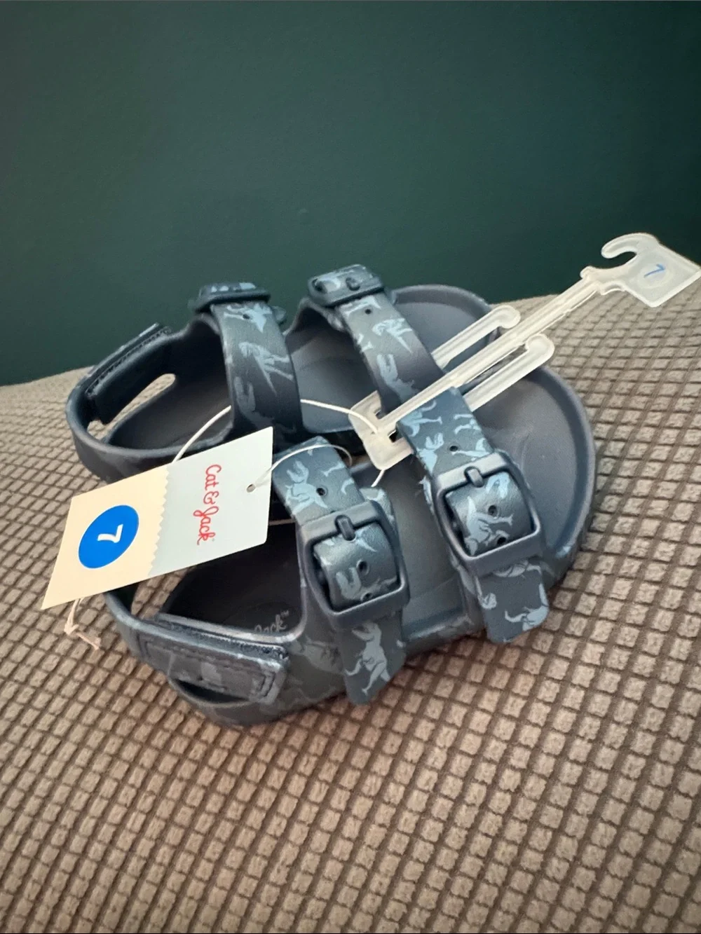 Cat & Jack Navy Sandals with Light-Blue Dinosaur 🦕 Print, Size 7, NWT.